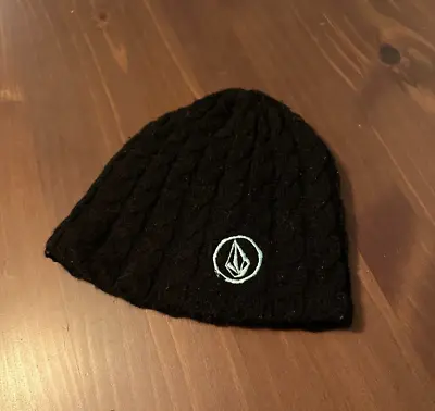 Volcom Women's BLACK Cable Knit Ski Hat Beanie Cap Embroidered Logo • $12