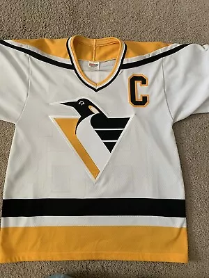 Vintage CCM NHL Mens Pittsburgh Penguins Mario Lemieux Hockey Jersey Size Small • $54.99