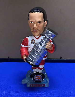 $49.95 • Buy Vintage 2002 “Men Of The Ice” Steve Yzerman Detroit Red Wings Bobble Head 