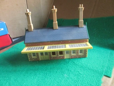 £4.99 • Buy Hornby Station Building (oo Gauge) Lot P34