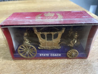 £15 • Buy Crescent Toys The Queen’s Silver Jubilee-1977 Royal State Coach Queen Elizabeth