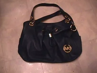 Michael Kors Large Navy Pebble Leather Shoulder Bag Used Once • $42