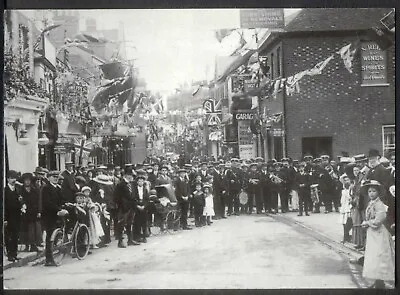 Crowd Celebrating The 1911 Coronation Maidenhead Berkshire. Repro Postcard • £3.50