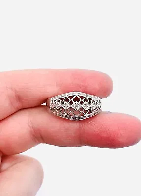 Vtg .925 Sterling Silver Small Chips Diamonds Cocktail Love Band Ring Sz 10.75 • $34