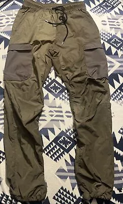 John Elliot Nylon Water Repellent Cargo Pants Military Green Mens XS 0 • $33