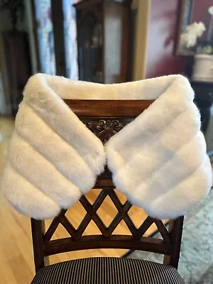Faux Fur White Women's Stole • $69