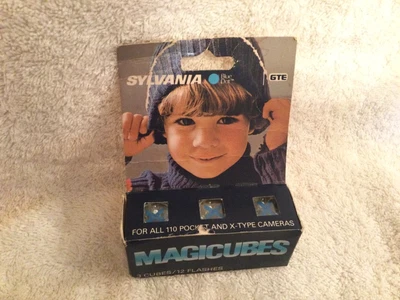 $11.25 • Buy One Pack Of Sylvania Magic Cubes Blue Dot MAGICUBES Pack Of 3 VINTAGE 12 Flashes