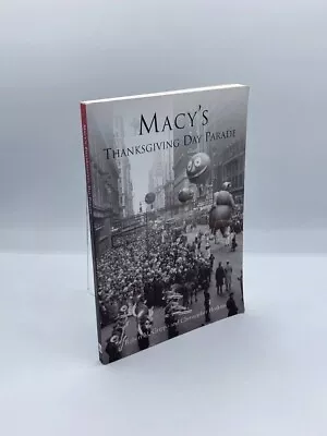 MacY's Thanksgiving Day Parade (Images Of America)  • $16.95