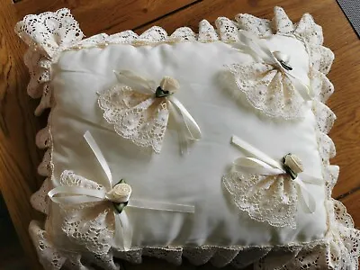 Vintage 1994 Classic Ring Bearer Pillow White With Lace Ribbon Trim And Bow • £5.99