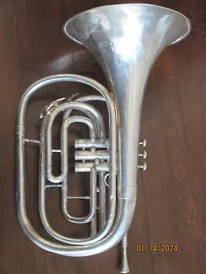 King 1122 Silver  Marching French  Horn With Mouthpiece Made In USA • $295