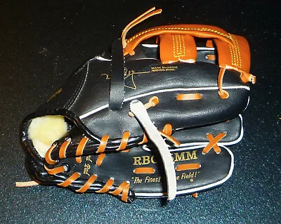 Rawlings 9  Mark McGwire Personal Model RBG25MM Youth Baseball Glove RHT Used • $13.99