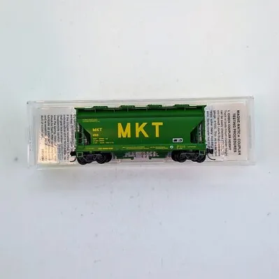 Micro-Trains 92040 N Scale 2 Bay ACF Centerflow Covered Hopper - MKT # 450 • $34.80