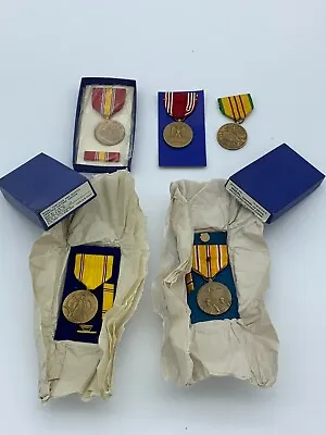 WWII US Campaign & Service Victory Medal & Vietnam Medals - Lot Of 10 • £241.28