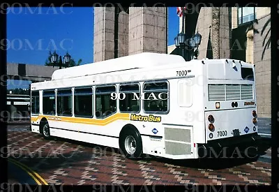 LACMTA-METRO.  NABI BUS #7000. Los Angeles (CA). Original Slide 2003. NEW-10. • $8.99