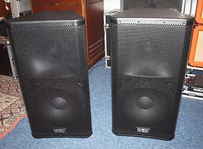 QSC KW152 Powered Speakers Sold As A Pair.  • £1200