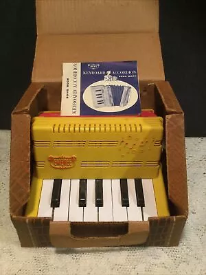 Vintage 1955 Emenee Plastic Keyboard Accordian W/Original Box & Instructions • $29.95