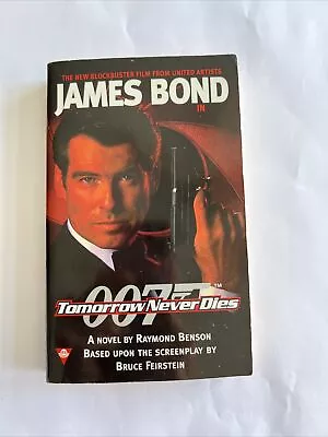 James Bond 007 TOMORROW NEVER DIES PB Boulevard 1997 1st Printing Movie Tie-In • $12