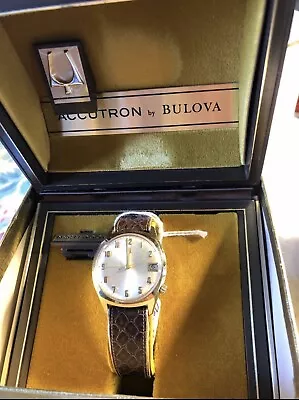 Mens Vintage Bulova Accutron 14k Gold Filled MINT Condition Box & Papers • $450