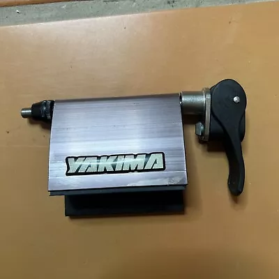 YAKIMA Locking BlockHead Bed Rail Permanent Fork Mount Bike Rack No Key • $18