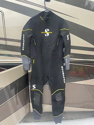 ScubaPro Wetsuit 3X (they Fit Small) • $125