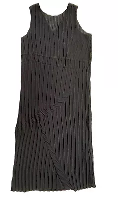 BABETTE SF Sleeveless Black Sheath Dress Mid Length Accordian Pleated Sz L • $199