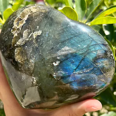 1.69LB Atural Elongated Stone Crystal Heart Shaped Decorative Energ • $0.99