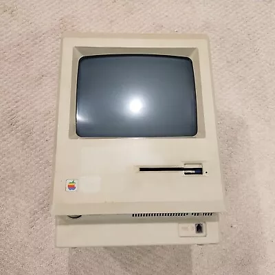 Apple Macintosh M0001 128K Computer & M0110 Keyboard/mouse For Parts/repair! • $300