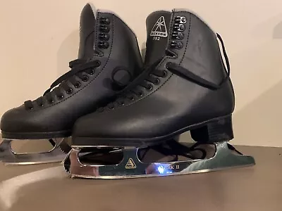 Jackson Black Men’s Ice Skates Size 4 • $50