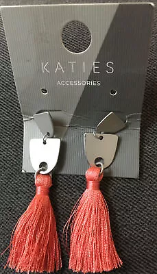 New Katies Dangly Tassel Earrings Unwanted Gift Great For Parties • $12.95