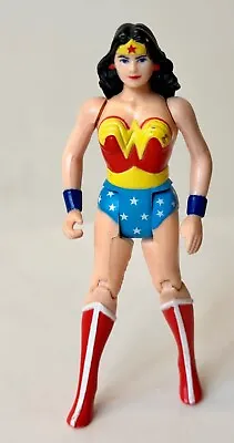 Vintage Wonder Woman Figure 1989 Toy Biz DC Comics Super Hero 4  • $14.95