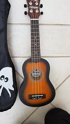 Octopus Soprano Ukulele In Nearly New Condition • £25