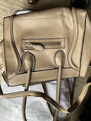 Camel Designer Type Bag • £12