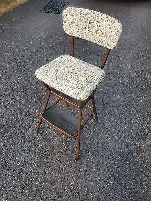 Vintage Cosco Flip Top Step Stool Chair In Beige With Floral Vinyl • $174.99