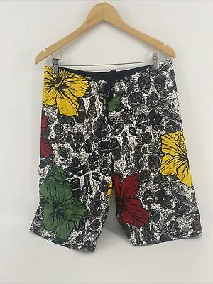 Vintage Quicksilver Boardshorts Size 34 Black White Shorts Floral Print  • $39