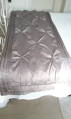 £19.99 • Buy Jeff Banks Ports Of Call Taupe Mink Silky Satin Padded Bed Runner Throw 27 X 79