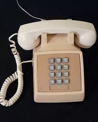 Vintage Bell System Western Electric 2500 DMG Desktop Phone Push Button Cream • $12