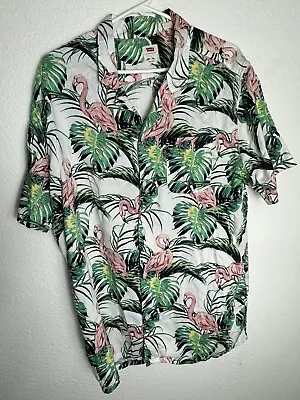 Vintage Levi’s Hawaiian Shirt Aloha Flamingo Tropical Leaves Size L • $11.80