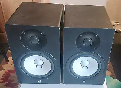 Set Of Two Yamaha HS8 Studio Monitors - Black (CHS8) Used But In Great Condition • £59.16