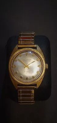 Serviced 1973 Waltham 25 Jewels Gold Dexter Morgan Watch With Gold Speidel Band • $350