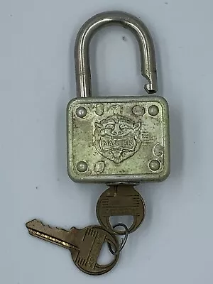 Vintage Master Lock Co #77 Lion Head Padlock With 2 Keys • $9.95