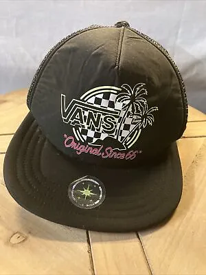 Van’s Trucker Hat Graphic Print Glow In The Dark Mesh Back Snapback One Size • $0.99