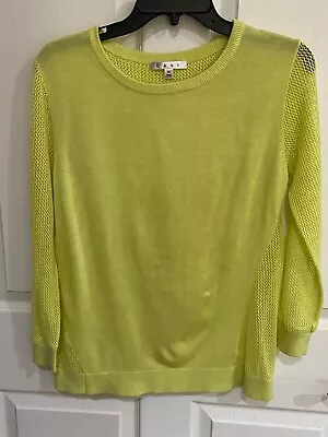 Cabi  Pullover CREW Neck Sweater Size MEDIUM YELLOW Long Sleeve Knit • $7.50