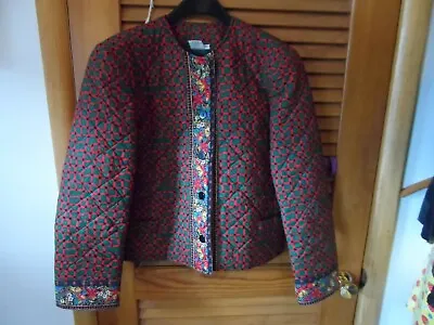 Vera Bradley Red & Green Quilted Ladies Jacket Size M In Noel Coordinate • $40