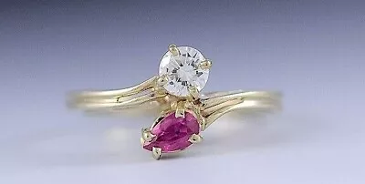 Stunning 14K Yellow Gold Ruby & Sparkling Diamond Toi Et Moi Ring Size All • $89.04