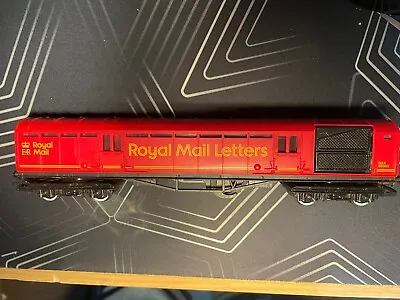 Hornby R416 OO Gauge Royal Operating Mail Letters Red Coach • £10