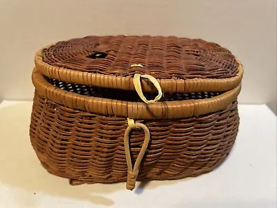 Vint. Hand Woven Fisherman Creel Smaller Size Fly Fishing Anglers Basket • $30