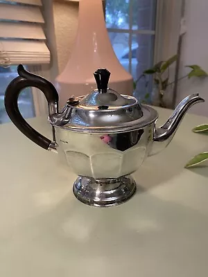 Vintage Sheffield Silver Plated Six Cup EPNS A1 Tea Coffee Pot • $50