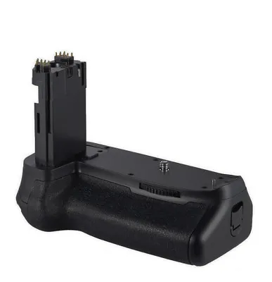 Canon EOS 7D Mark II Rebel Battery Handle Battery Handle BG-E16 Battery • £68.88