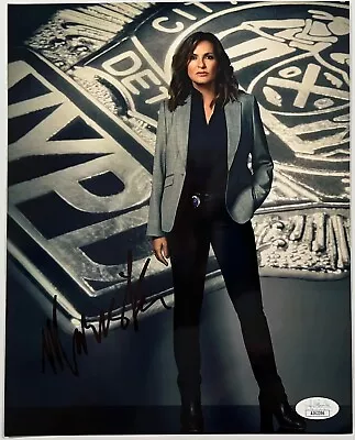 Mariska Hargitay Law And Order SVU Signed JSA Autograph Photo 8 X 10 • $299.99