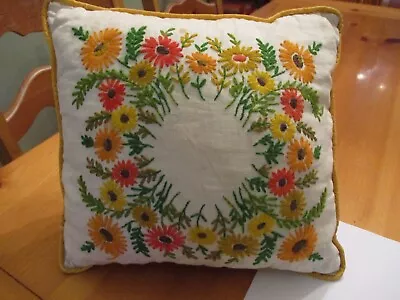 Vintage Crewel Embroidery Finished Flower Ring Circle 13  Sq Pillow Some Wear • $20